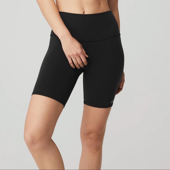 Alo Yoga Shorts Sale